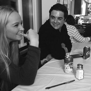 Meet your Posher, Mara